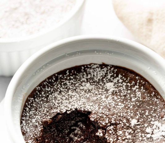 Viral Brownie Pudding for Two